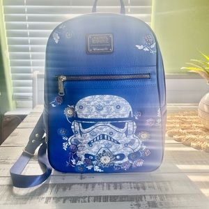 NWT Limited Edition Loungefly Star Wars Stormtrooper Floral backpack